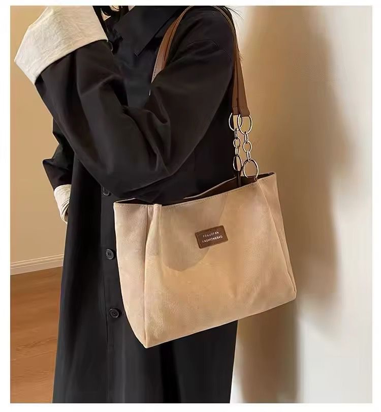 Liana Bag – شنطة ليانا